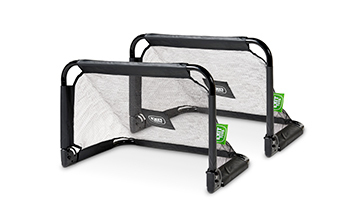 Panna Fu&szlig;ball spielen