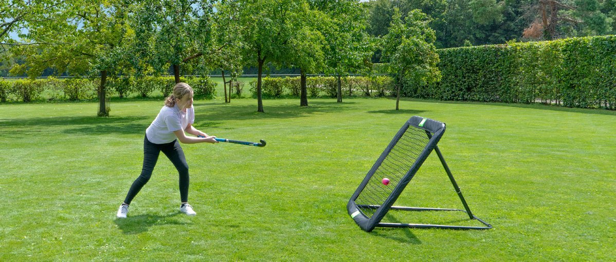 EXIT hockey rebounder für reflex- und reaktionsgeschwindigkeitstraining.